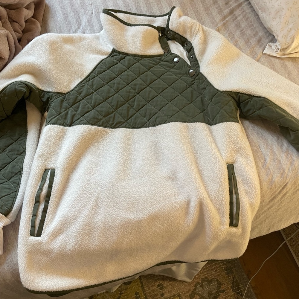 Abercrombie fleece